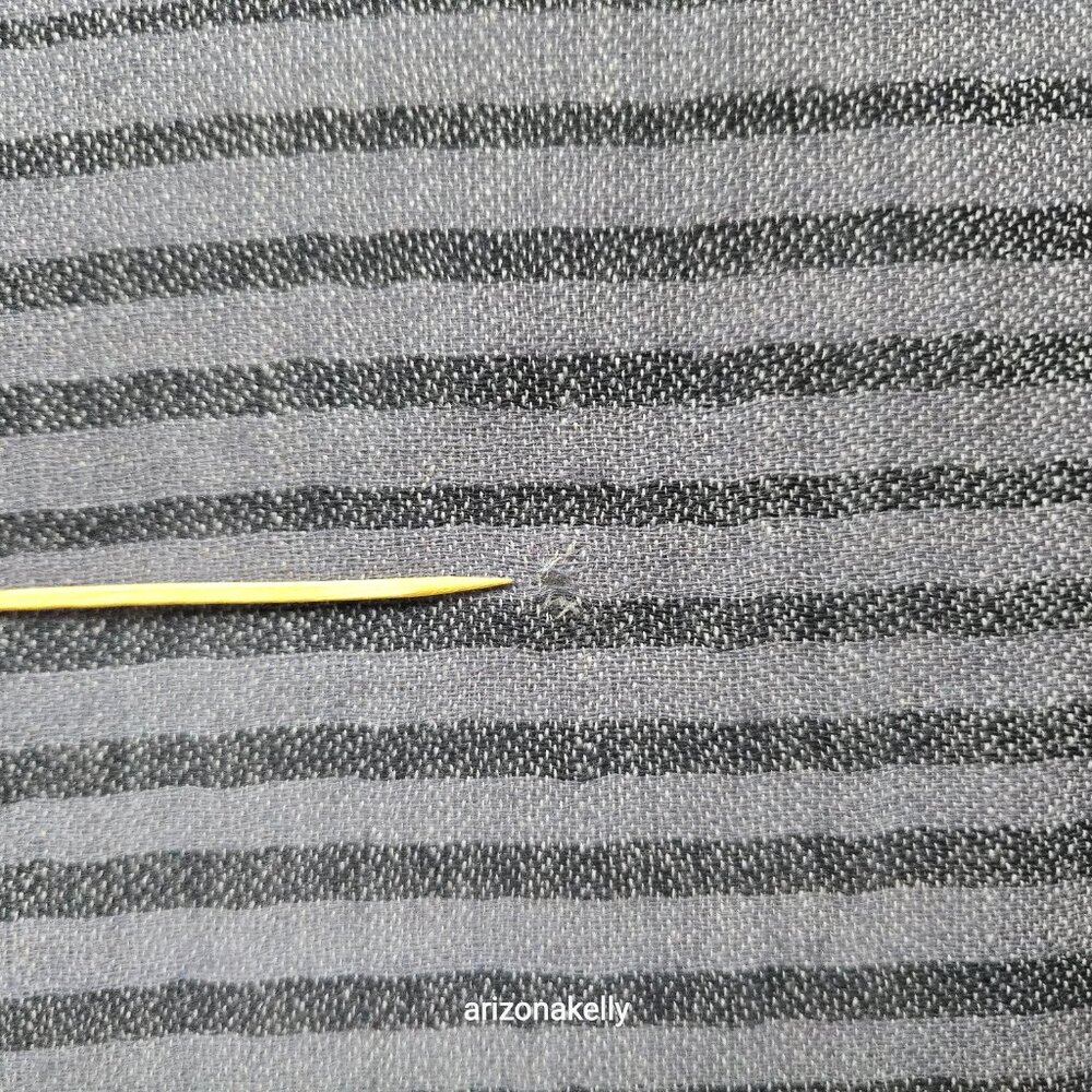 ÉPICE PARIS  Wool Striped Scarf *Tiny Repaired Hole* - Picture 3 of 11